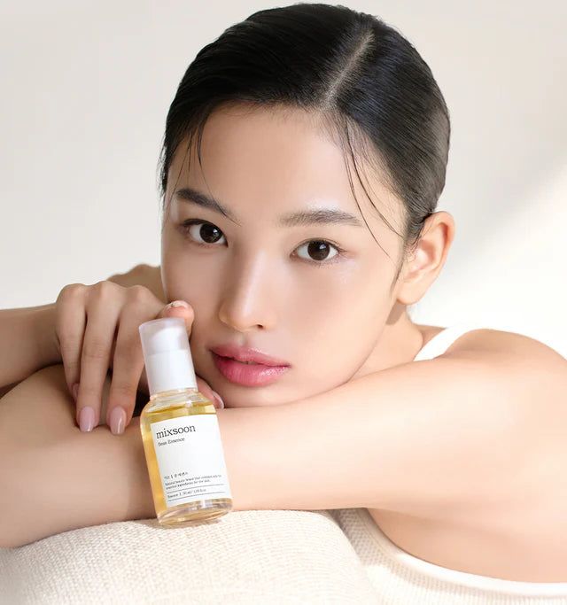Mixsoon Bean Essence – Exfoliate, Hydrate, Glow